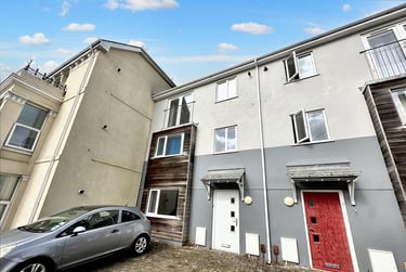 5 bed house, Quaker Lane, Peverell, Plymouth, PL34FA - Image 1